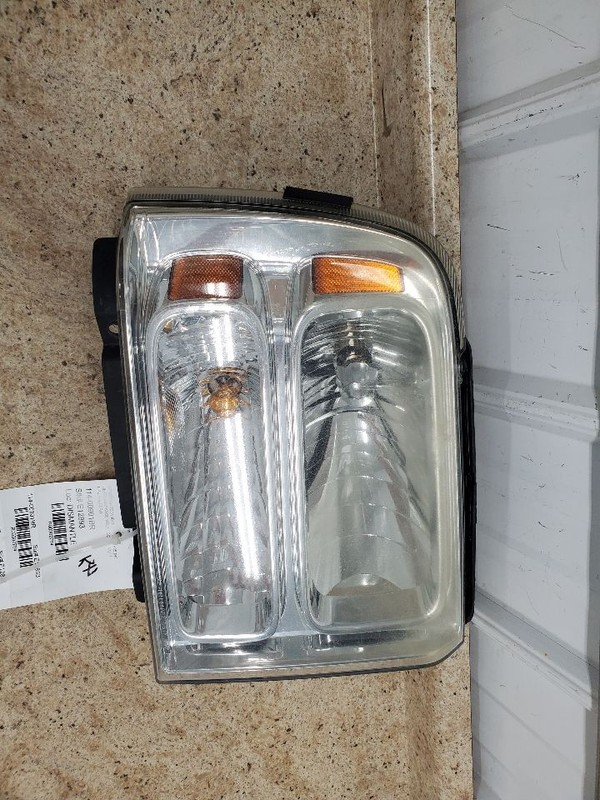 Passenger Headlight Composite Fits 05-07 FORD F250SD PICKUP 302784