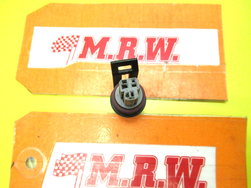 AC A/C PRESSURE SWITCH WIRE PLUG CONNECTOR PIGTAIL SATURN BUICK GM PONTIAC GMC