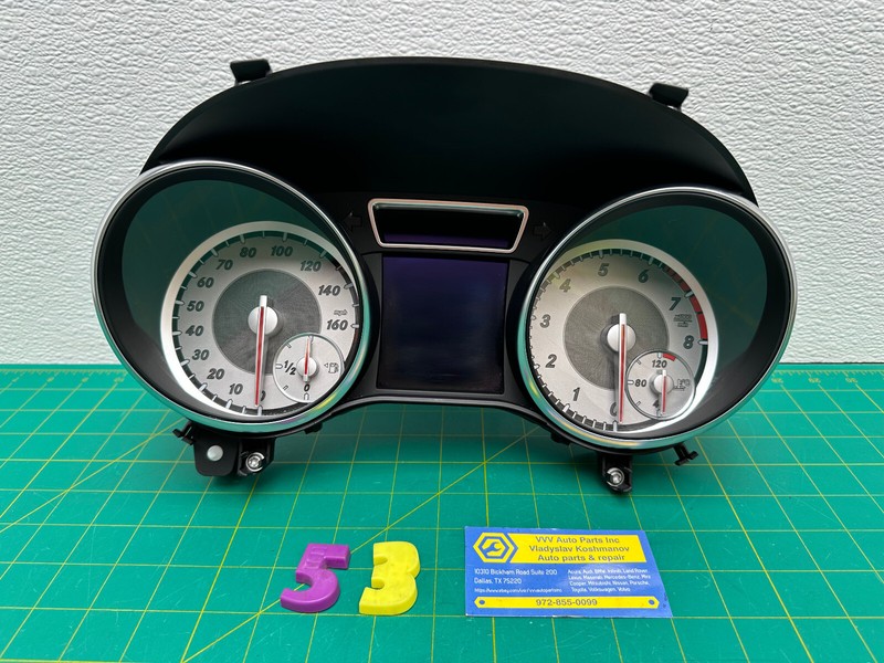 14-19 Mercedes CLA250 C117 INSTRUMENT CLUSTER SPEEDOMETER OEM