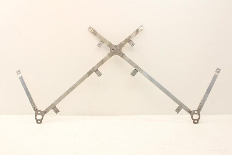 10-16 PANAMERA Turbo AWD Rear Under Body Cross Brace