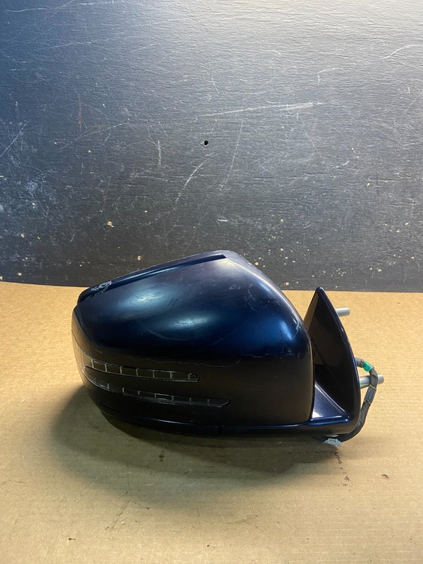 2011 2012 Mercedes GL-Class Right Passenger RH Door View Mirror OEM Z9066 MS