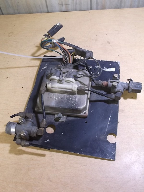 1987 Kenworth Truck Bendix System Module 550070 1F 2486N0 1F2456N *FREE SHIP*