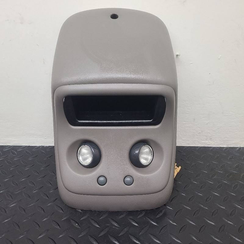 00-02 GMC Sierra 1500 Roof Center Console Gray OEM 15746962
