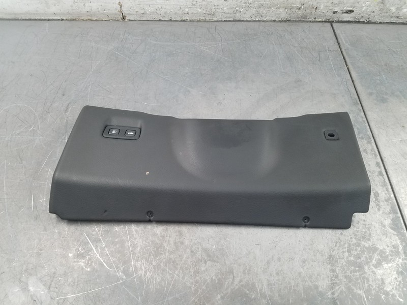2010 Chevy Corvette C6 Grand Sport Lower Dash Knee Bolster #7971 M2
