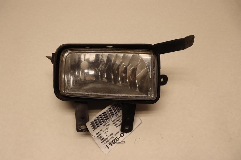 2015-2020 GMC YUKON FRONT LEFT DRIVER SIDE BUMPER FOG LIGHT LAMP OEM