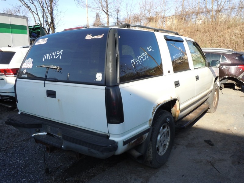 1995-2000 Chevrolet Tahoe 4x4 Rear Axle Beam 3.42 Ratio Opt GU6 OEM 4 Door