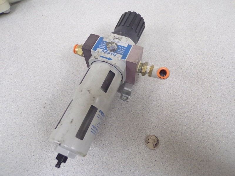 Festo 159582 Filter Regulator LFR-D-MIDI *FREE SHIPPING*
