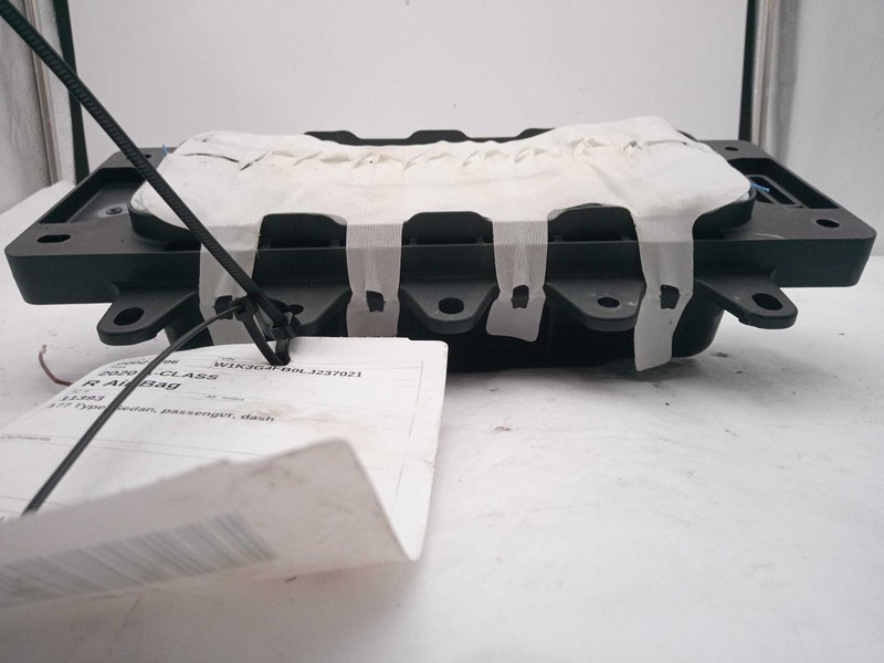 2020 Mercedes-Benz A-Class Instrument Panel Air Bag OEM White 1778602700