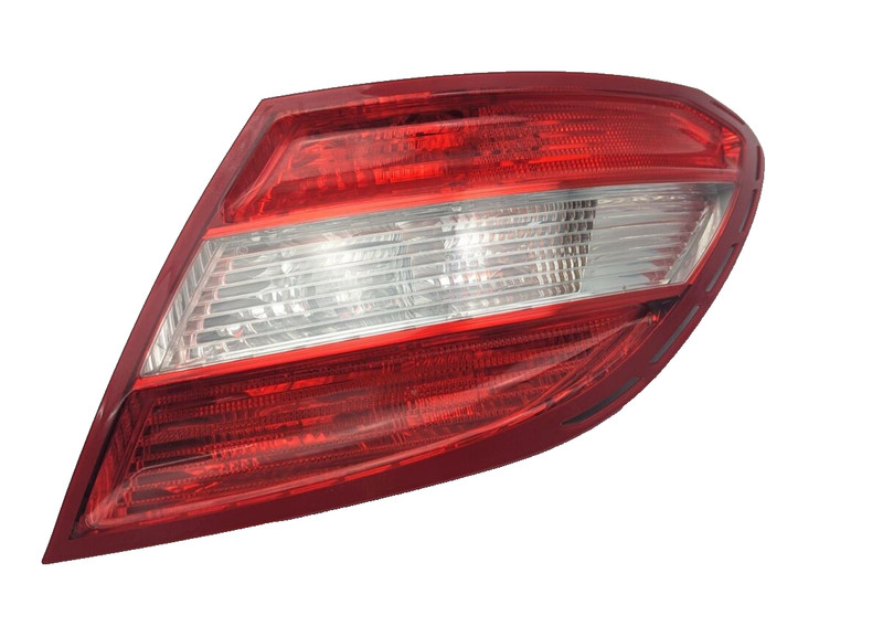 2008-2014 Mercedes W204 C300 C350 Passenger Right Rear Tail Light OEM 2048200264