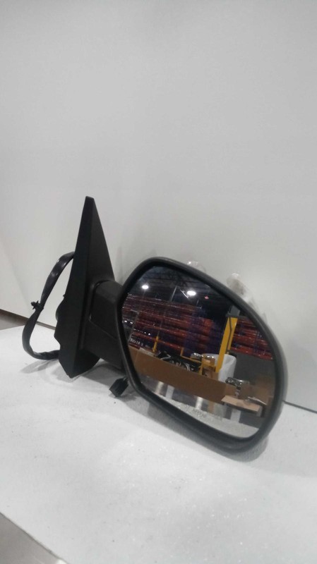 Used Right Door Mirror fits: 2009 Chevrolet Tahoe Power w/o integral turn signal