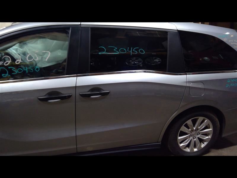 Driver Rear Side Door Manual Sliding Door LX Fits 18-19 ODYSSEY 1227101