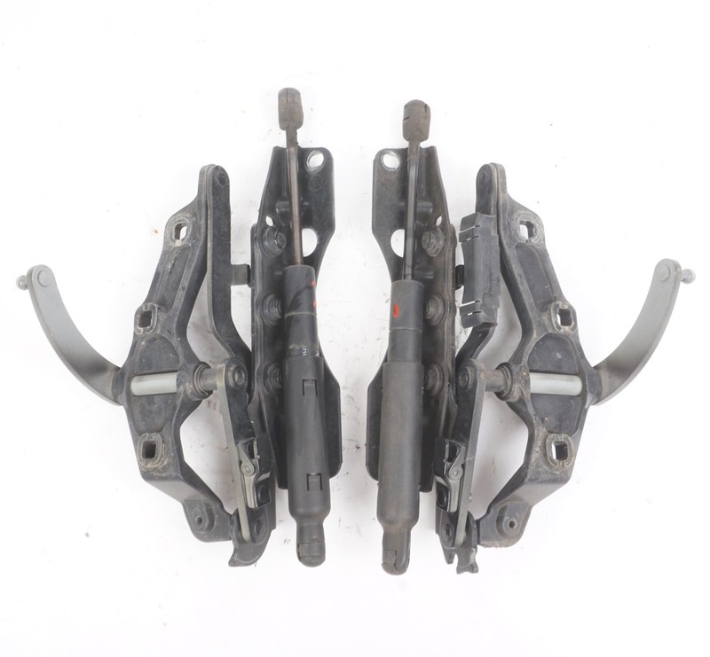 2007 - 2013 Mercedes W221 S500 S550 Left & Right Front Hood Bonnet Hinge Support