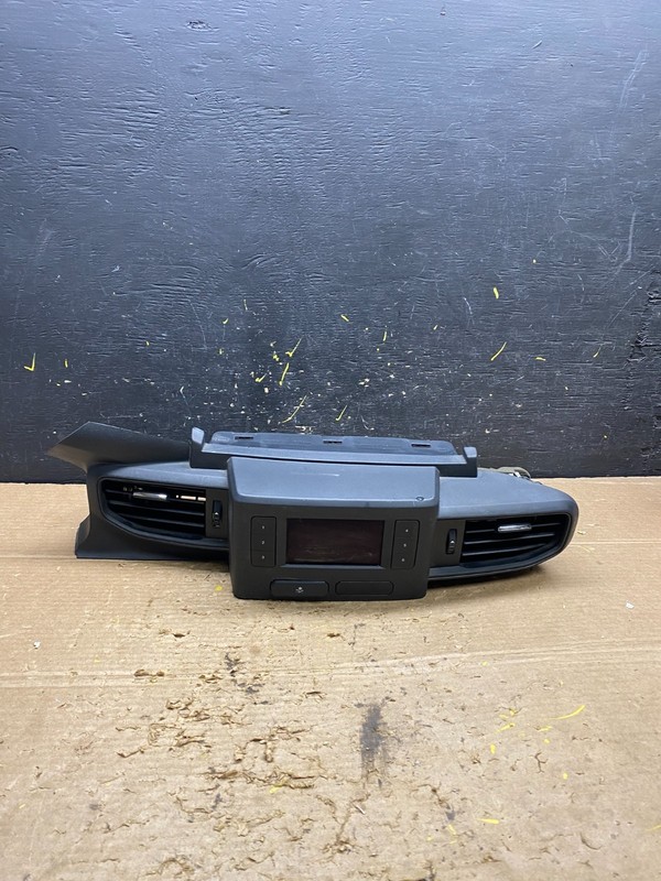 2020 to 2023 FordExplorer Console Radio Display Screen Air Vents x1355 DG