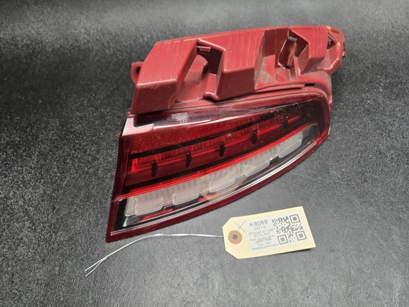 Right Tail Light LED 2022 Kia Stinger 92402-J5620 2023 X
