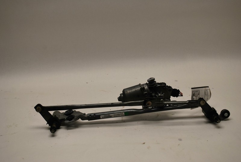 2015-2019 BMW X6 F16 WINDSHIELD WASHER WIPER TRANSMISSION LINKAGE W/ MOTOR OEM