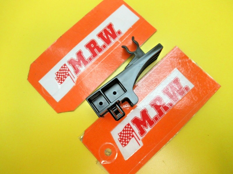 HOOD ROD CLIP BRACKET CLAMP HOLDER MOUNT HOOD PROP SUPPORT CAR 08-15 SCION XB xB