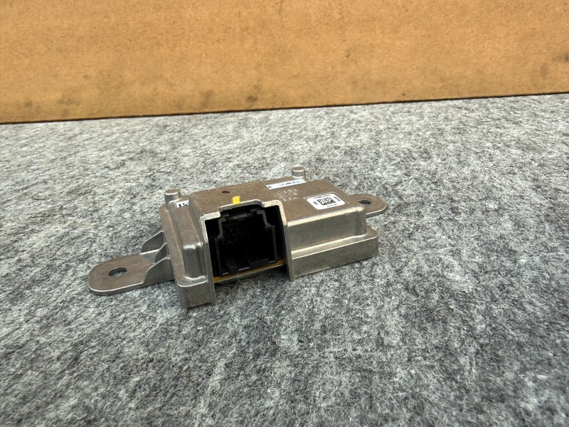 FORD MUSTANG MACH-E 21-25 OEM AVAS ACOUSTIC VEHICLE ALERTING SYSTEM MODULE UNIT