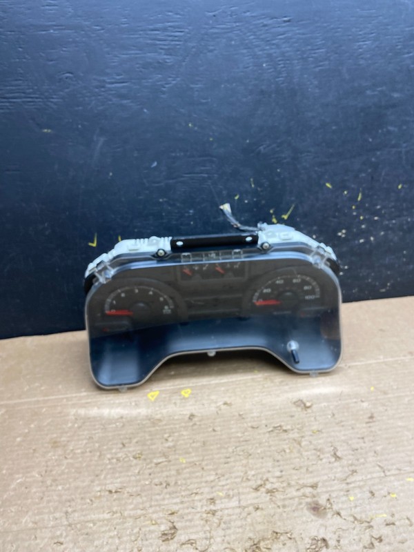 2009 Ford E150 E250 E350 VAN Gauge Speedometer Cluster W3379 DG