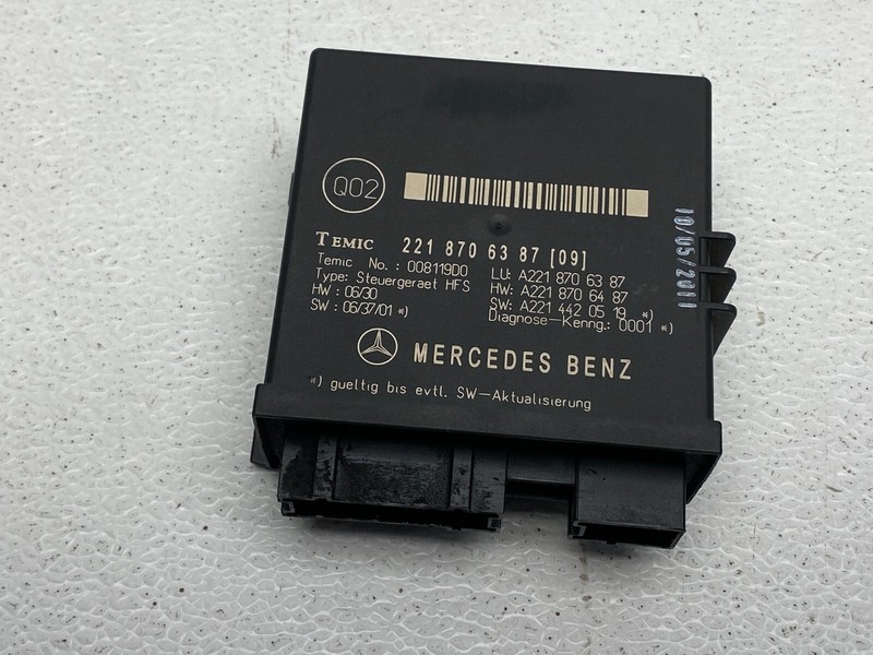2007-2013 MERCEDES S550 TRUNK RELEASE CONTROL MODULE OEM LOT609