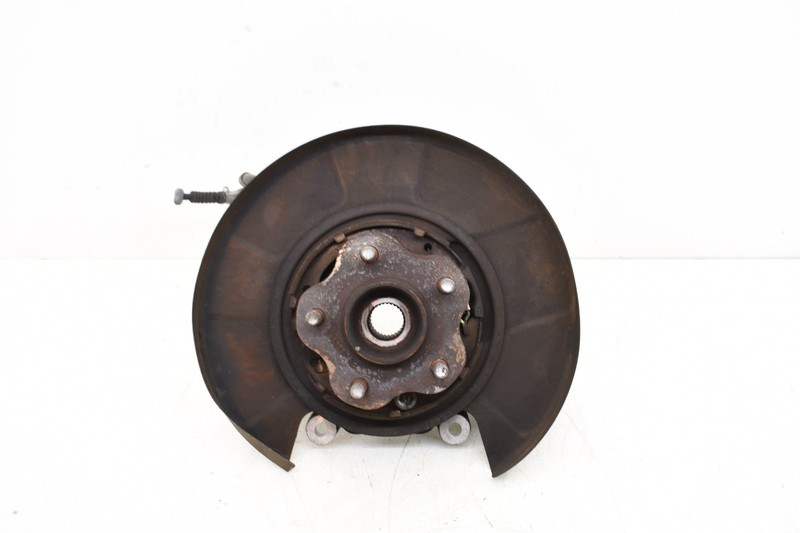 2003 Infiniti G35 Driver Left Rear Suspension Knuckle Axle Hub OEM KW66