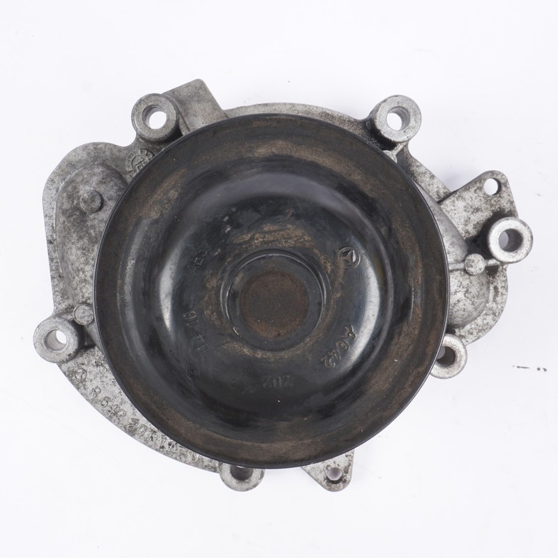 Mercedes W164 E350 ML350 R350 BlueTec CDI Diesel Water Pump 6422011110 OEM