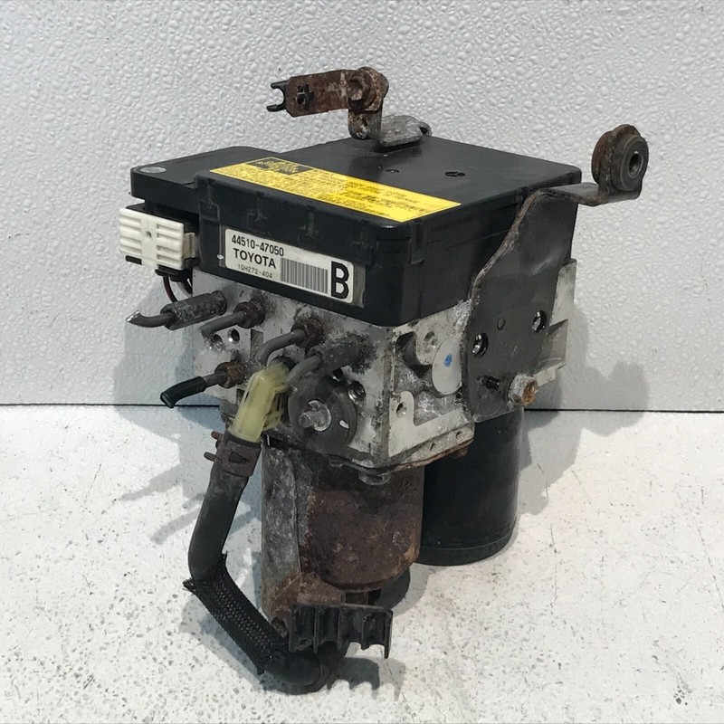 04-09 TOYOTA PRIUS HYBRID ABS BRAKE PUMP HYDRAULIC Anti Lock OEM 44510-47050