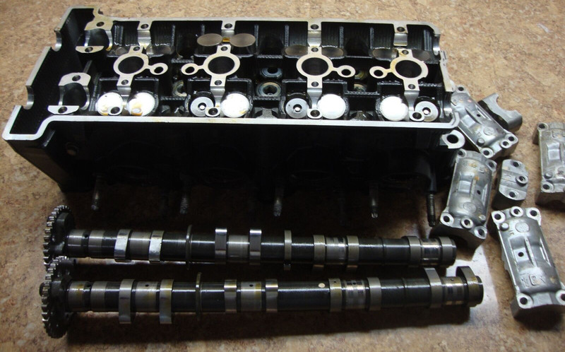 2011 Yamaha FZ8 FZ 8 FZ8-N F Z 8 800 Engine Cylinder Head Valves Cam Shaft E10