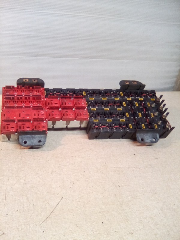 Sterling Fuse Panel A06-43580-000