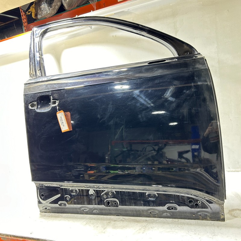 2017-2019 AUDI Q7 FRONT RIGHT PASSENGER SIDE DOOR SHELL PANEL OEM