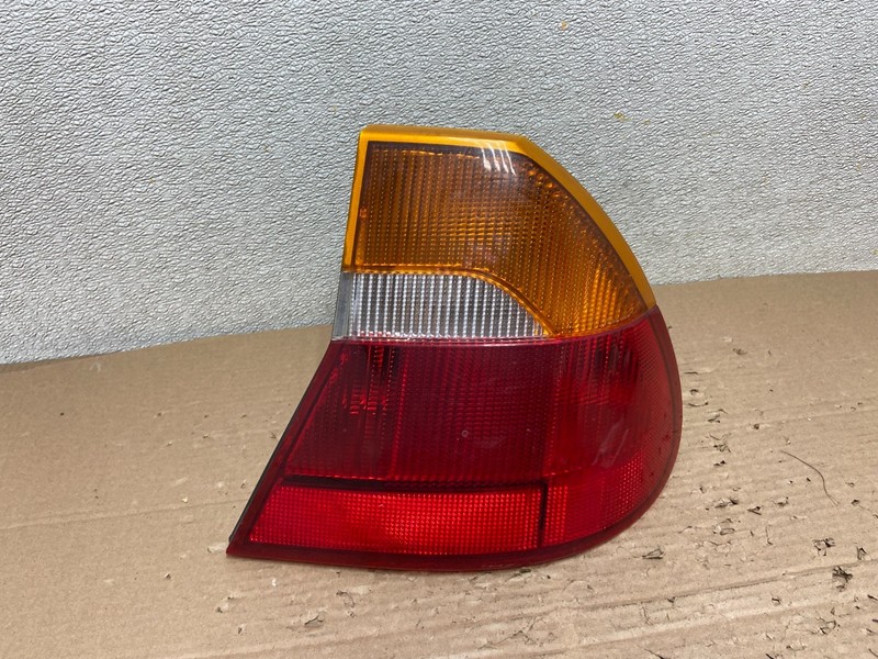 1999 to 2000 Chrysler 300M Right Passenger RH Side Tail Light OEM AB1563 LK