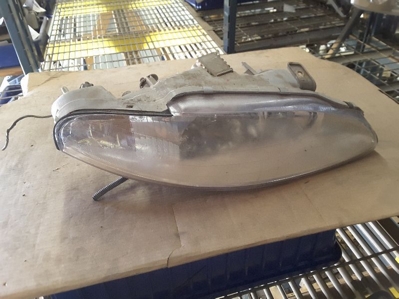 95 96 97 98 TALON R. HEADLIGHT 63171