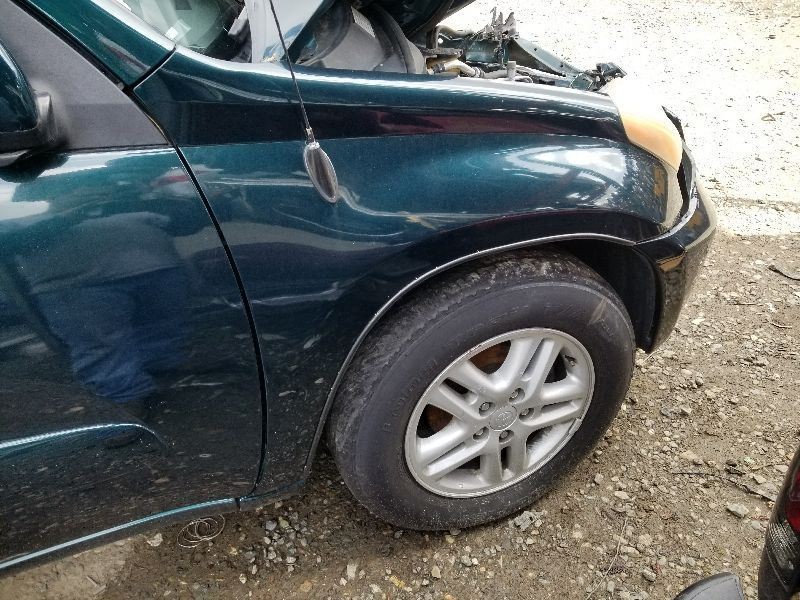 01-05 TOYOTA RAV 4 L PASSENGER RIGHT FENDER GRN-6S3 TOP MINOR DAMAGE