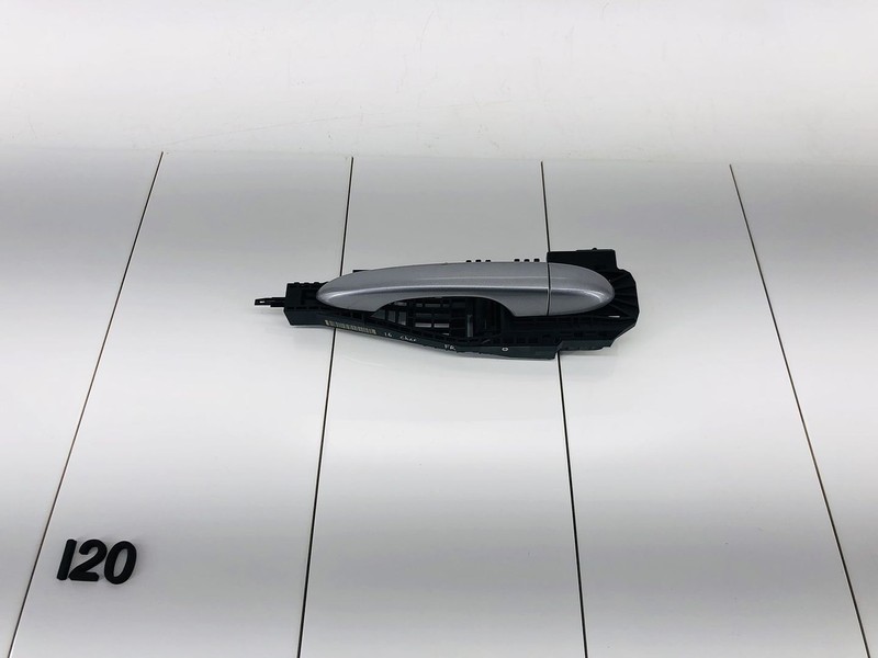 14-23 JEEP CHEROKEE FRONT RIGHT SIDE EXTERIOR DOOR HANDLE BILLET METALLIC OEM