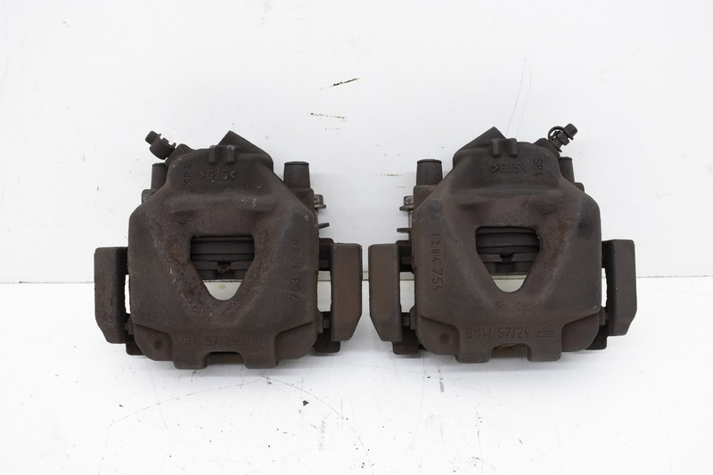 2009 BMW E90 328i FRONT BRAKE CALIPERS LEFT & RIGHT PAIR OEM KW27