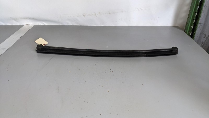 Rear Left Door Window Belt Weatherstrip 2020 Ford Expedition 2018 2019 - 2023