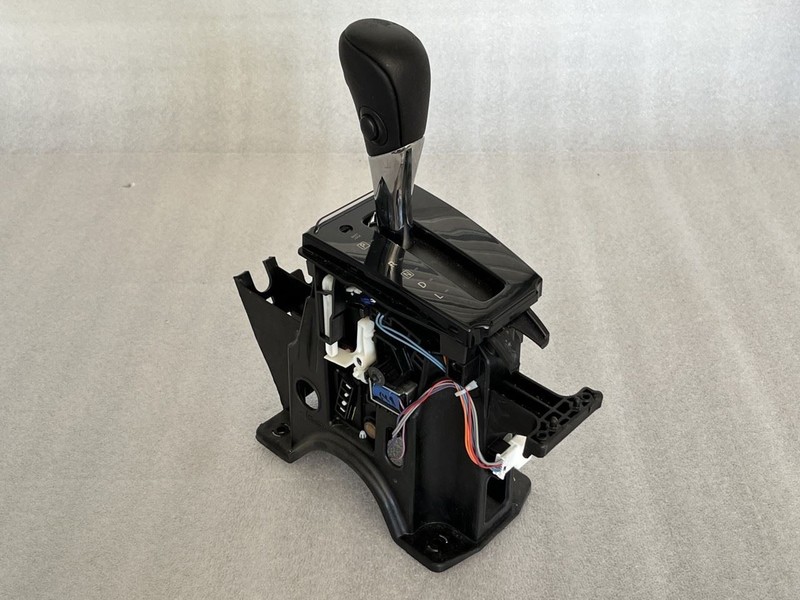 2013 2014 2015 2016 NISSAN SENTRA GEAR SHIFTER BODY WITH KNOB BLACK CVT A/T