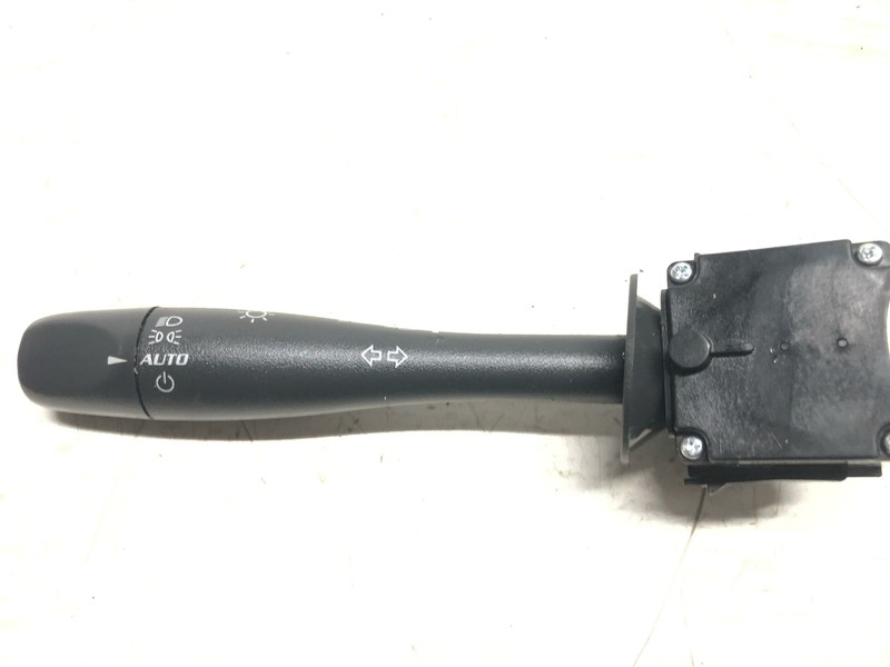 Turn signal with fog light switch Fits 04-12 MALIBU