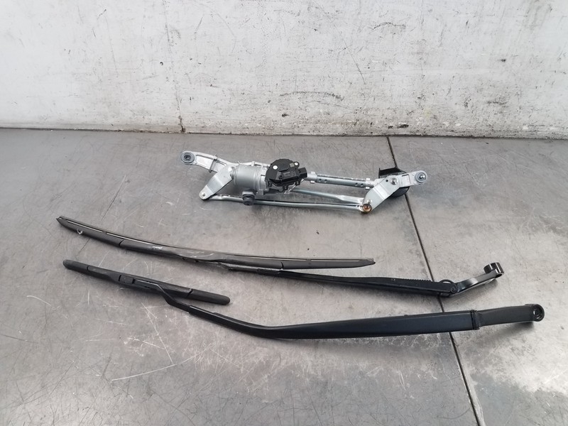 2023 Toyota Corolla GR AWD Windshield Wiper Motor / Arms 4K Miles #2320 E3