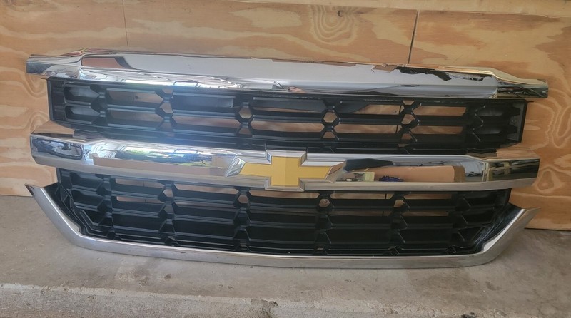 2016 2017 2018 2019 CHEVROLET SILVERADO 15OO LT Front Grille W/Emblem OEM