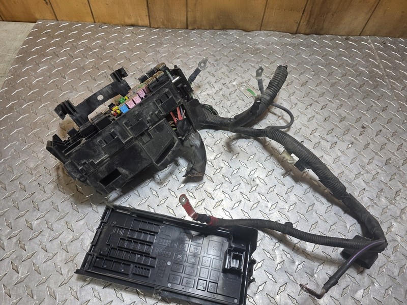 10 11 12 (3.5l) Ford Taurus Engine Fuse Box Assembly Turbo Oem