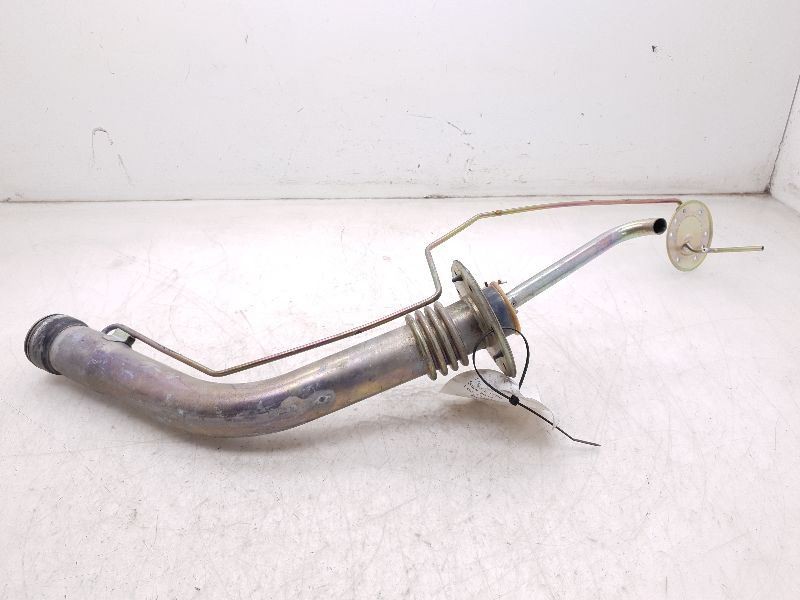 1990 LEXUS LS400 FUEL FILLER NECK