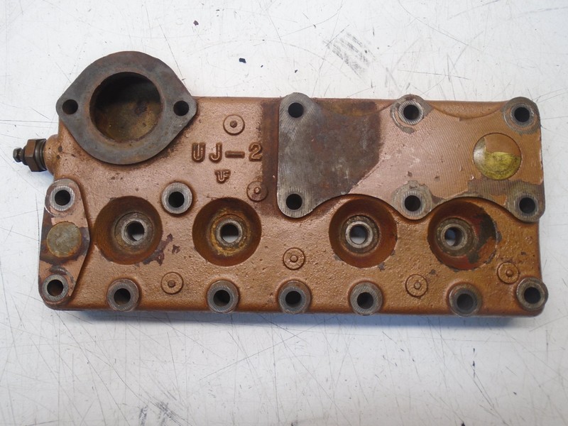 L4 Vintage Universal Atomic 4 Cylinder Head 259603