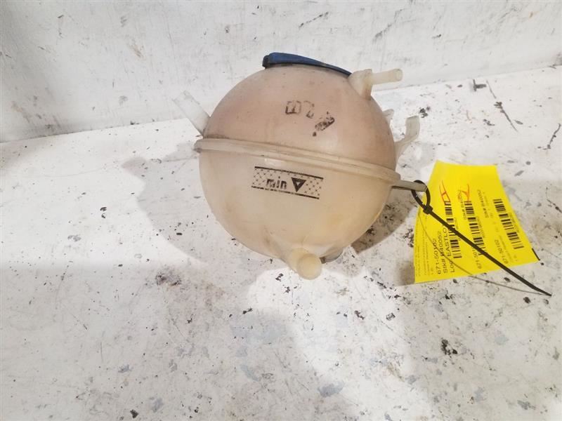 Coolant Reservoir Fits 06-10 12-20 PASSAT 3196262