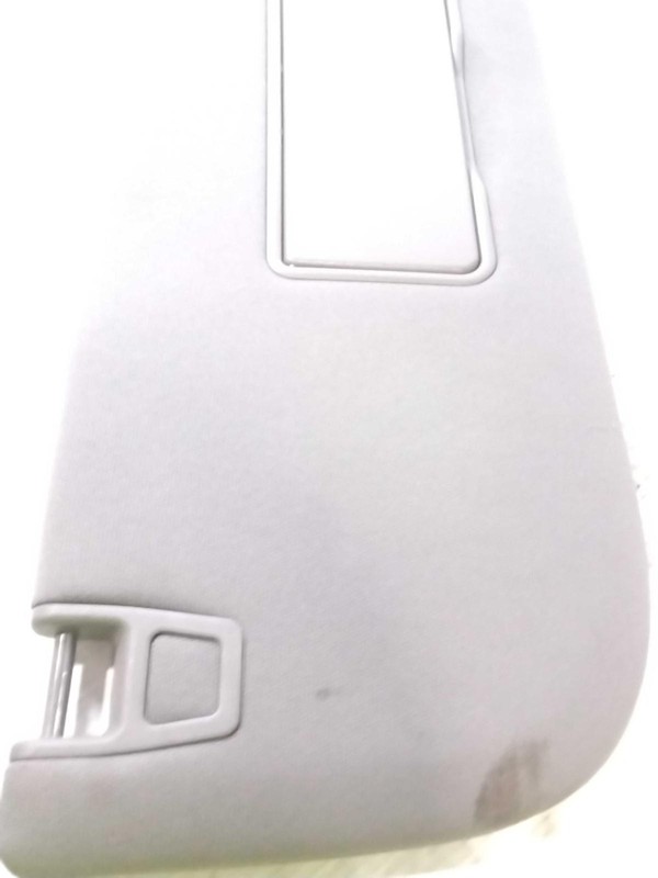 Used Right Sun Visor fits: 2018 Ford F150 PICKUP Standard Cab w/mirror Right Gra
