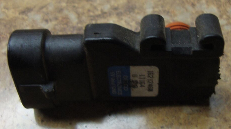 2001 Harley Davidson Electra Glide FLHTCI Mass Air Flow Sensor Pressure MAP