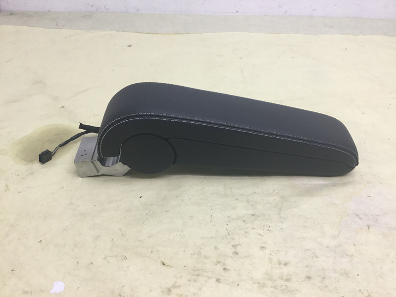 Bentley Flying Spur W12 Front Right Center Console Armrest Arm Rest 13-18 :Y