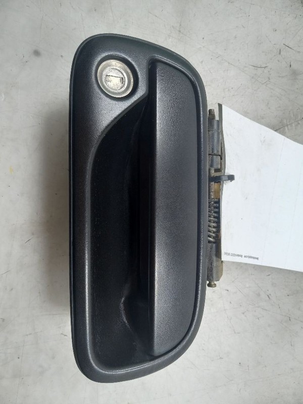 00-06 TOYOTA TUNDRA FRONT PASSENGER RIGHT EXTERIOR DOOR HANDLE