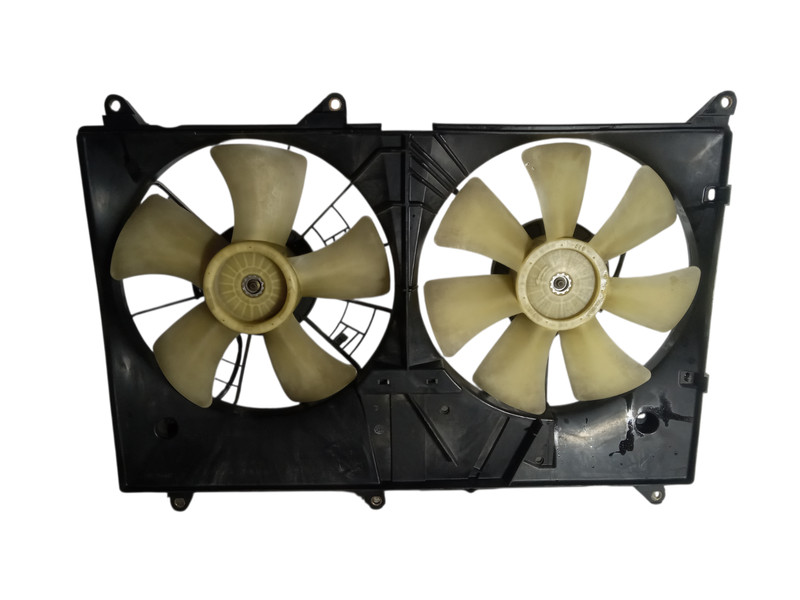 1999 2003 Lexus RX RX300 Radiator Dual Cooling Fan Assembly OEM 1636120080