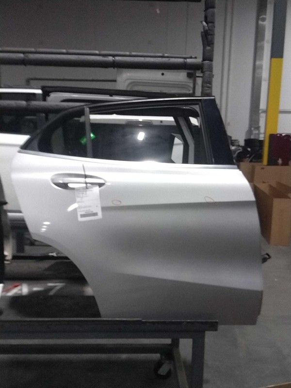 2015 Mercedes-Benz GLA-Class Silver Right Rear Door OEM 683311 122K Miles