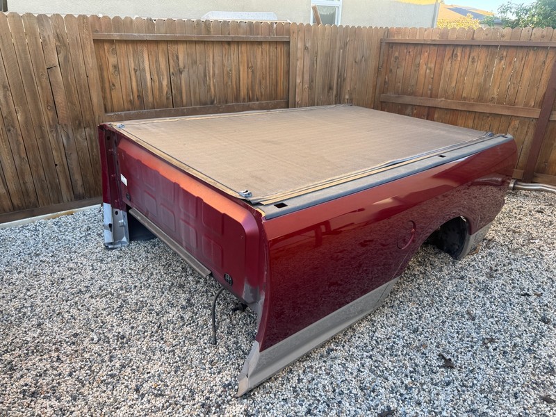 2012 Dodge Ram 2500 8' Bed Red & Silver No Rust